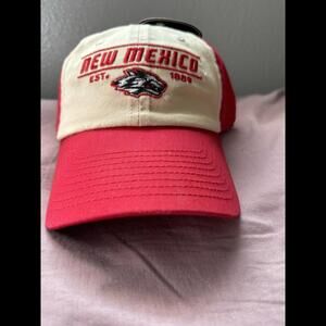 UNM New Mexico Lobos Red And Tan Baseball Cap Hat Strap Back Buckle Russell Logo